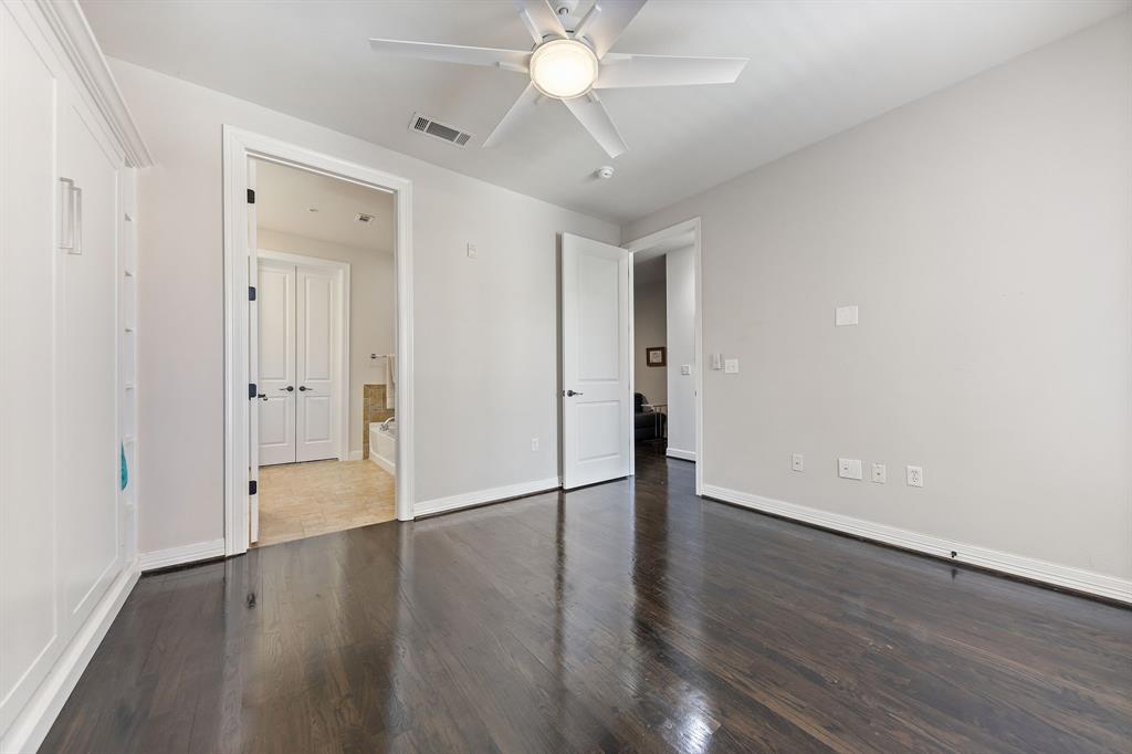 Sorrento Condo - Residential