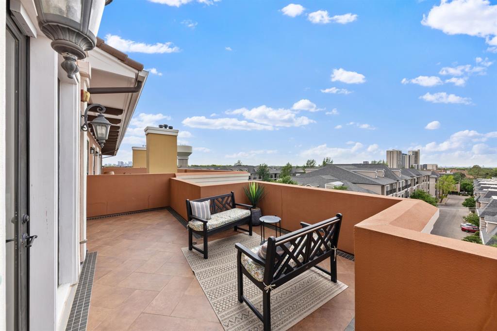 Sorrento Condo - Residential