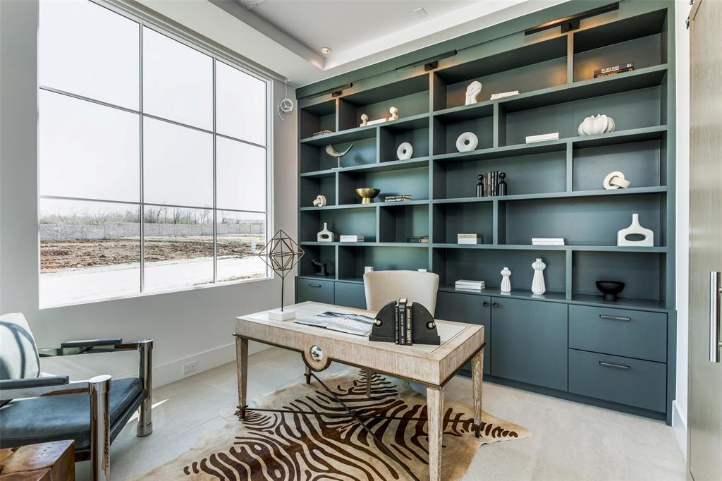 315 Regal Lane