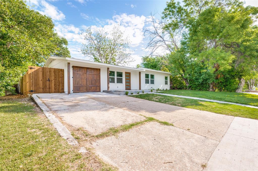 2605 Greenhurst Drive