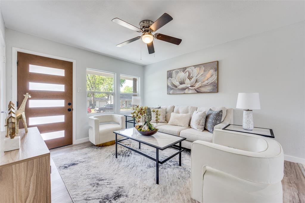 2605 Greenhurst Drive