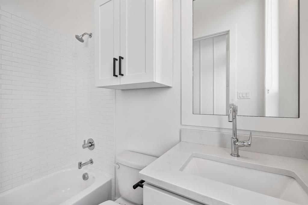 2317 Moser Condo - Residential Lease