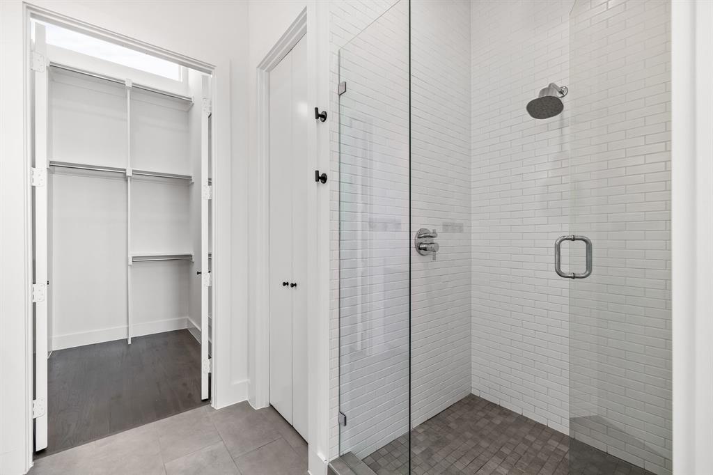 2317 Moser Condo - Residential Lease