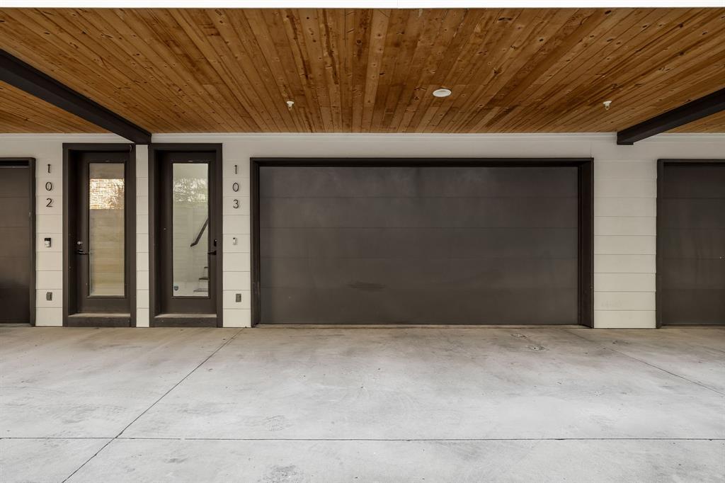 2317 Moser Condo - Residential Lease