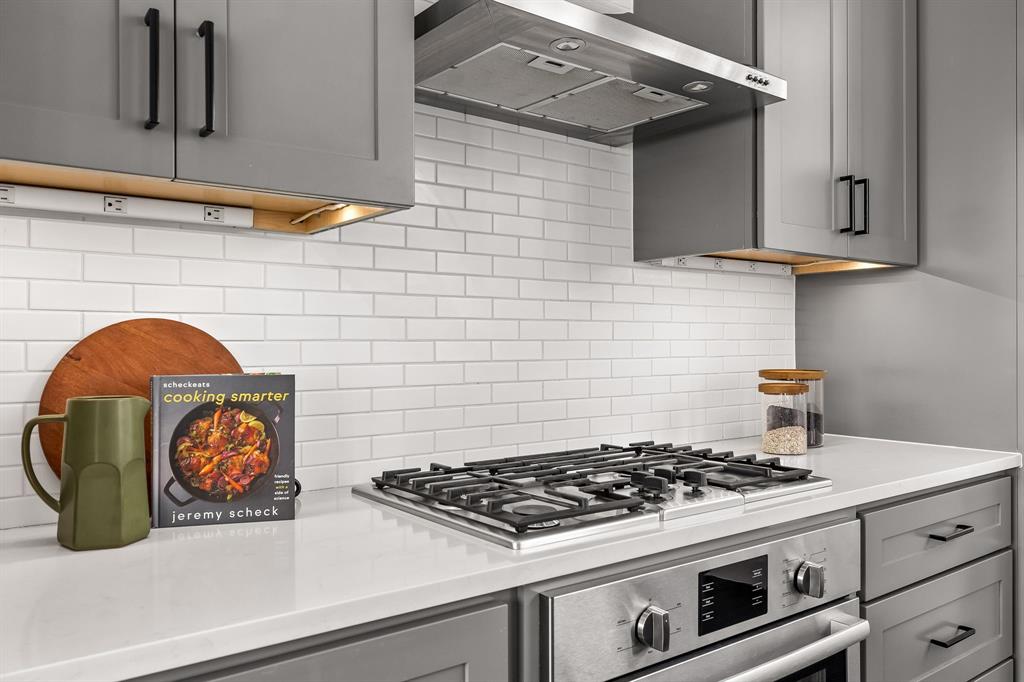 2317 Moser Condo - Residential Lease