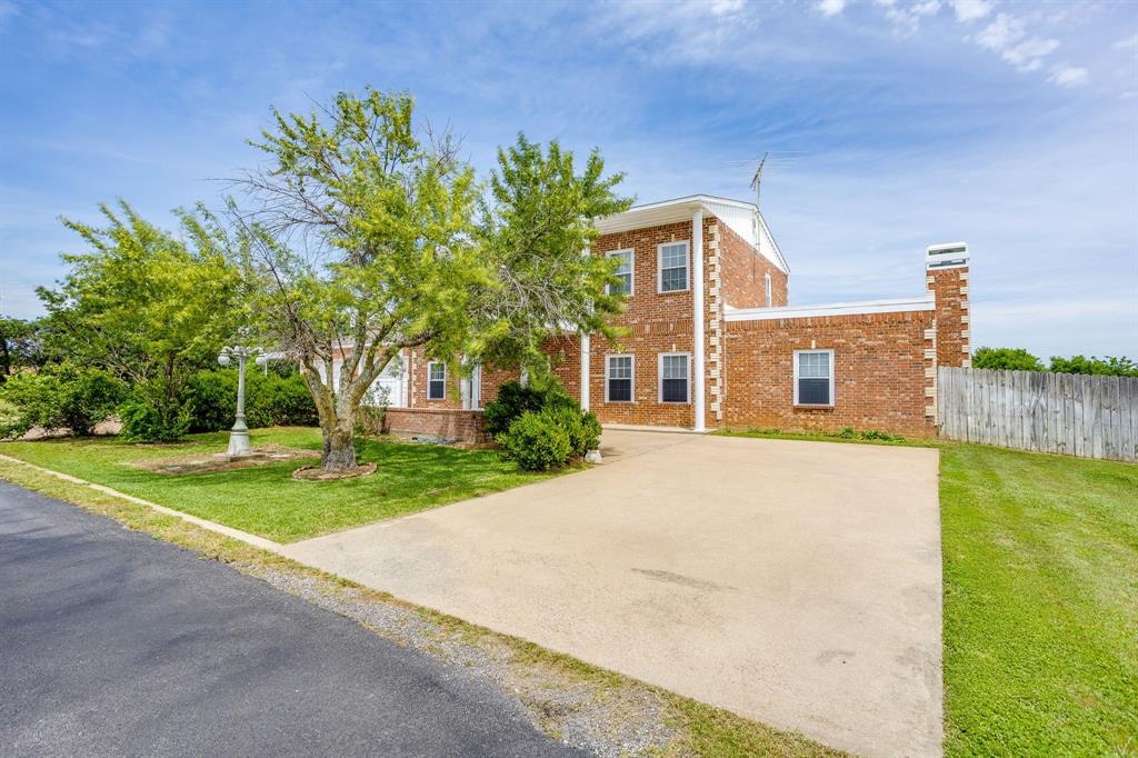 807 Caddo Road