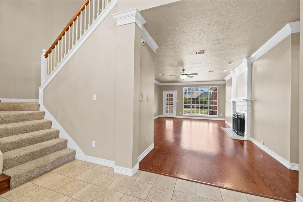 8049 Sunscape Lane