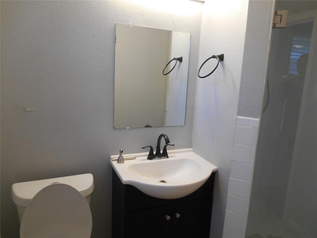 Richardson Heights Instl 01 - Residential