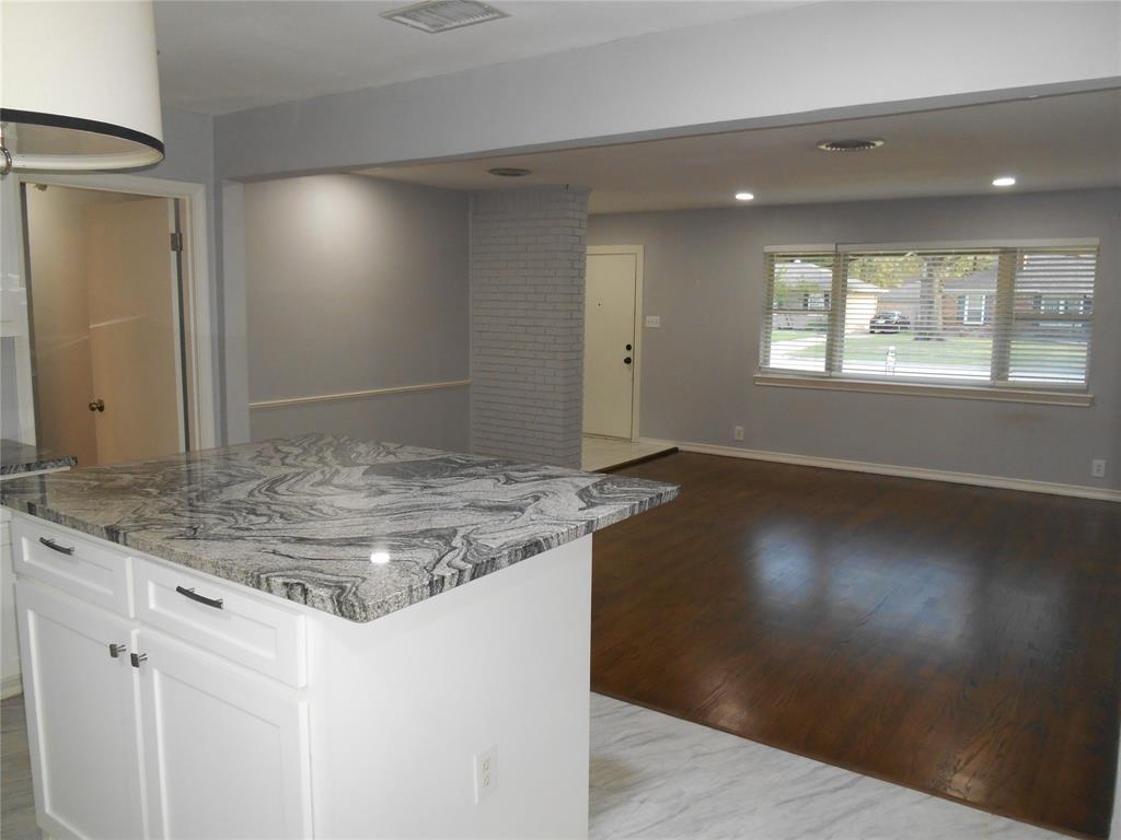 Richardson Heights Instl 01 - Residential