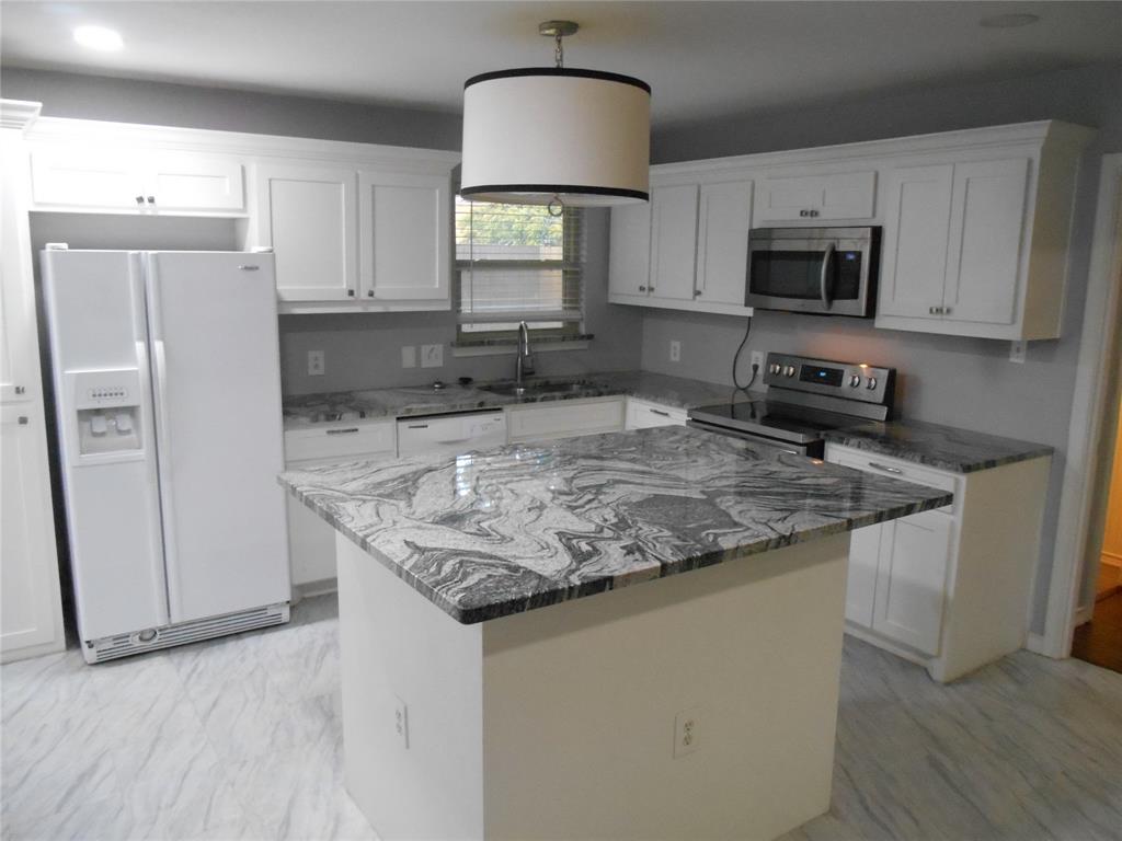 Richardson Heights Instl 01 - Residential