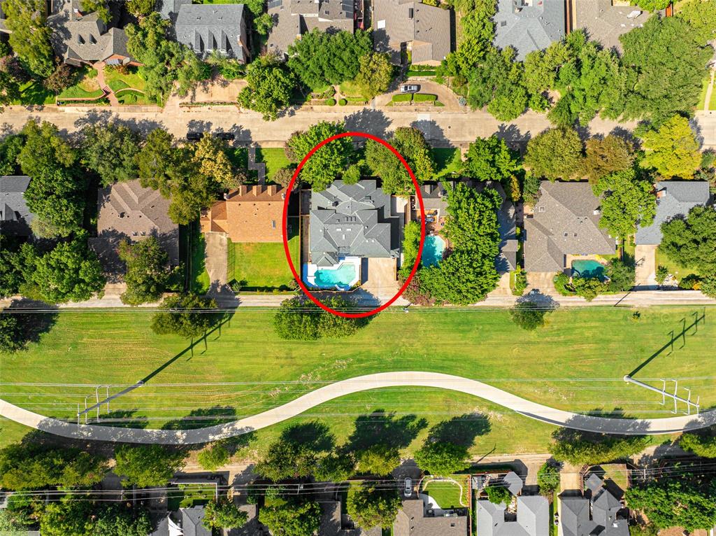 PEBBLE CREEK - Residential