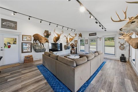 Tiny photo for 8701 Zebra Crossing, Larue, TX 75770 (MLS # 21097545)