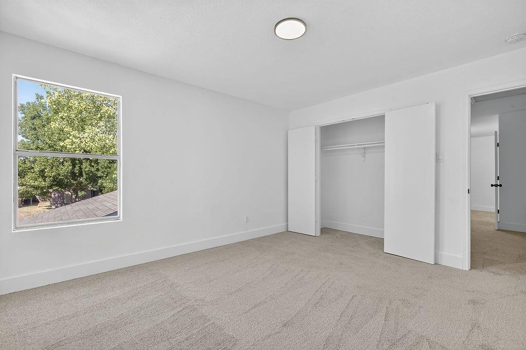 FOX RUN - Residential