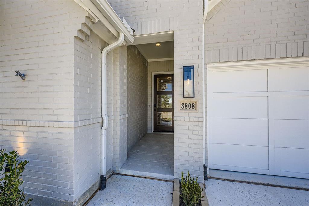 Treeline - Residential