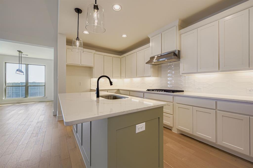 Treeline - Residential