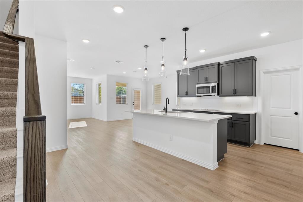 Sereno Oaks at Buckner Terrace - Residential Lease