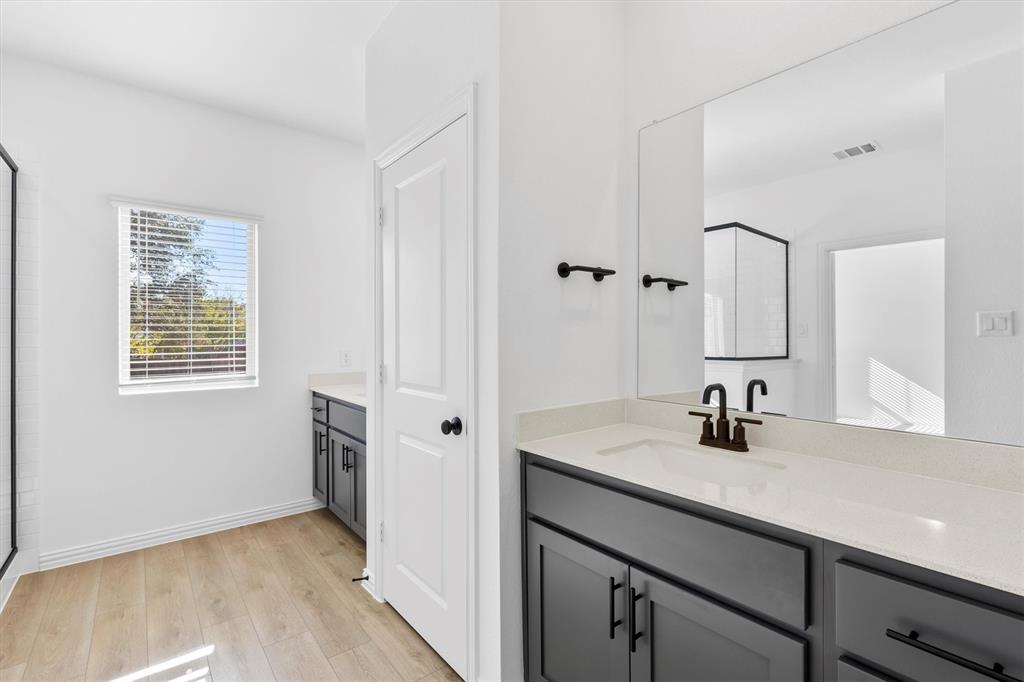 Sereno Oaks at Buckner Terrace - Residential Lease