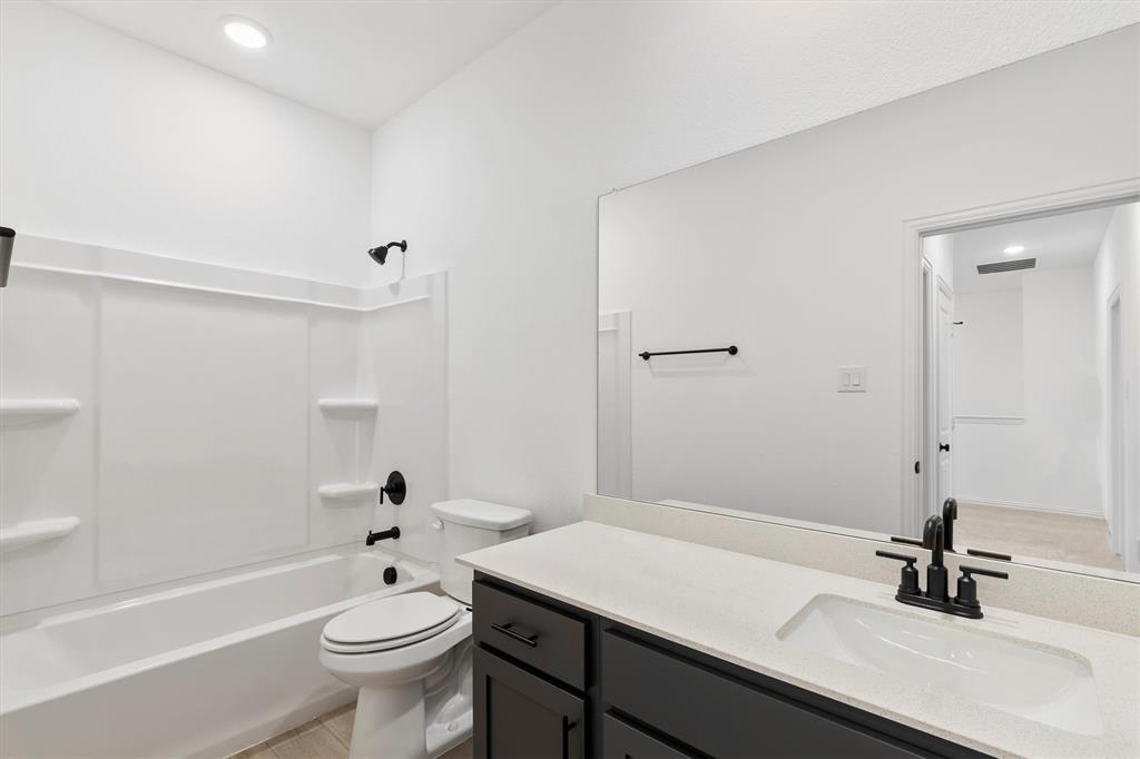 Sereno Oaks at Buckner Terrace - Residential Lease