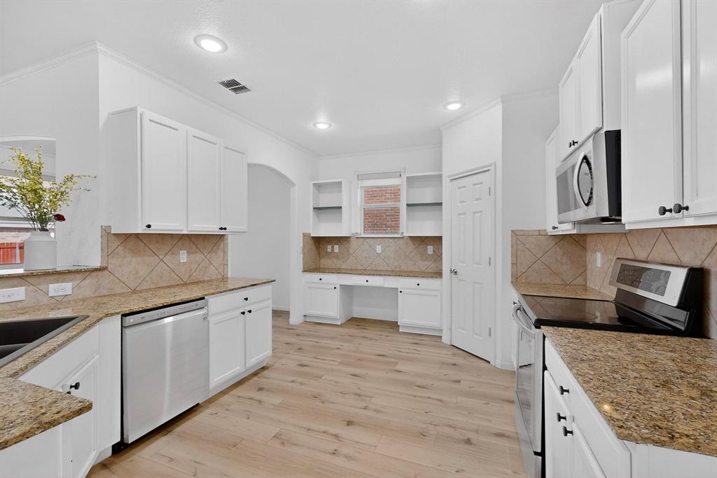 Waterfront Enchanted Bay Fwy - Residential