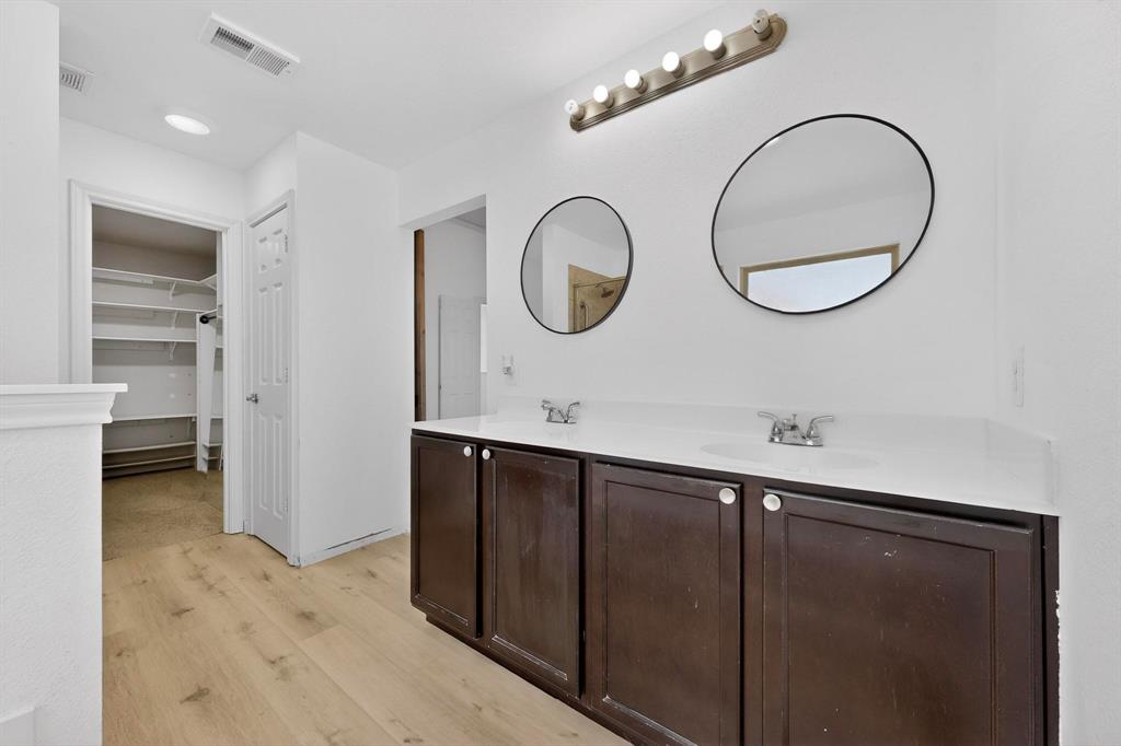 Waterfront Enchanted Bay Fwy - Residential