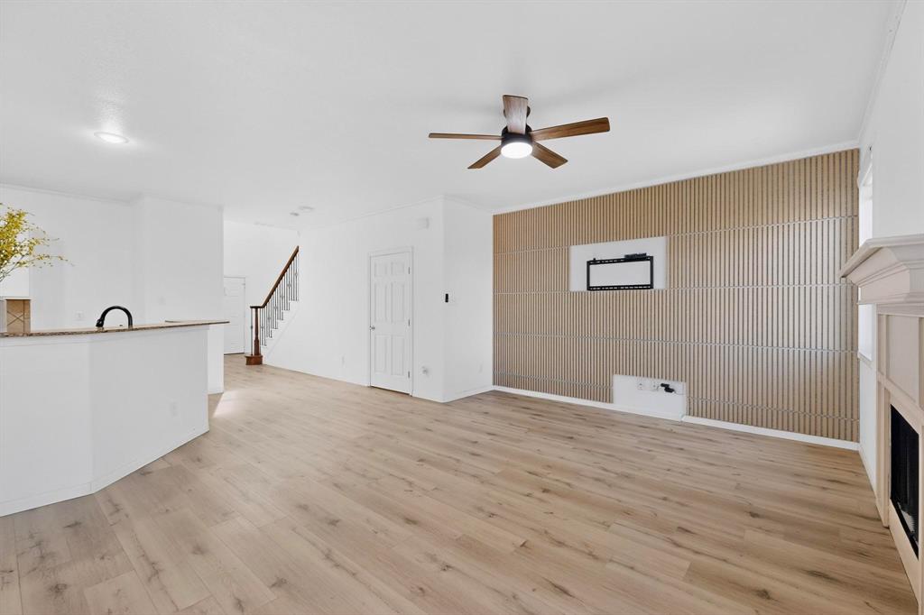 Waterfront Enchanted Bay Fwy - Residential