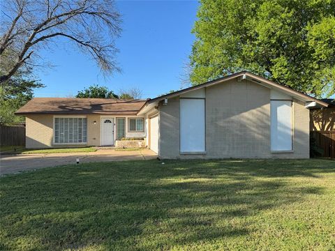 1811 Vatican Lane Dallas TX 75224