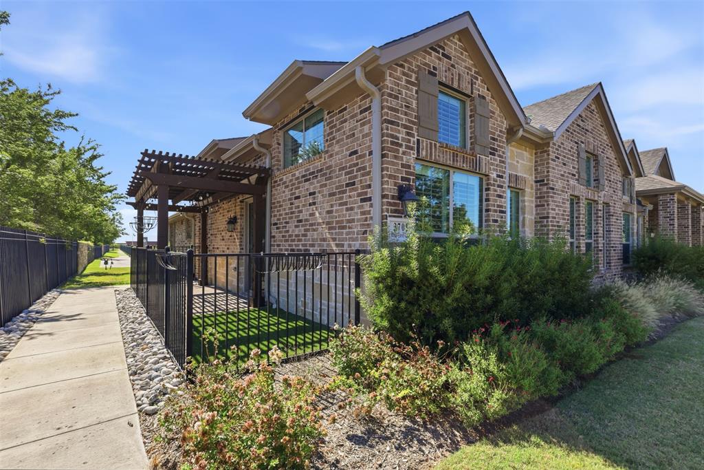 3701 White Clover Lane