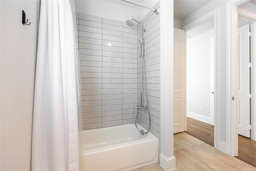 Addison Grove Add - Residential