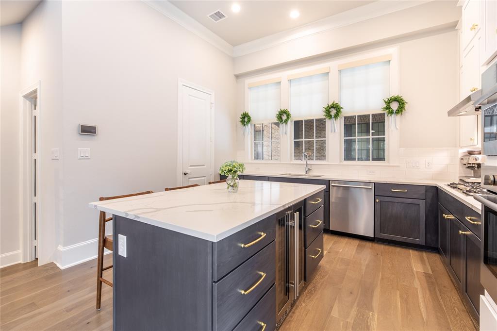 Addison Grove Add - Residential