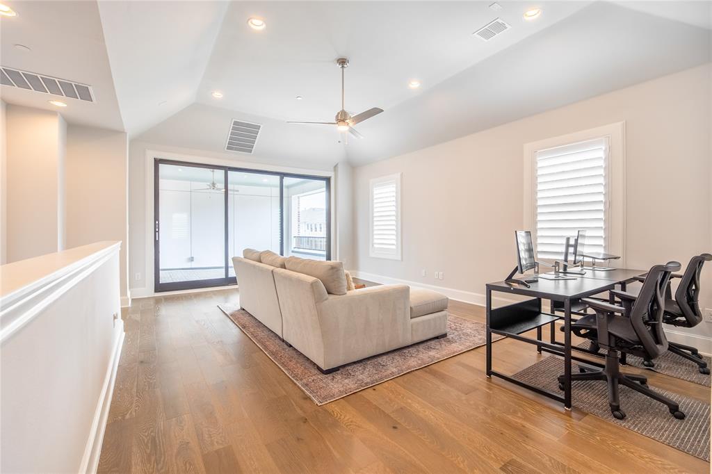 Addison Grove Add - Residential