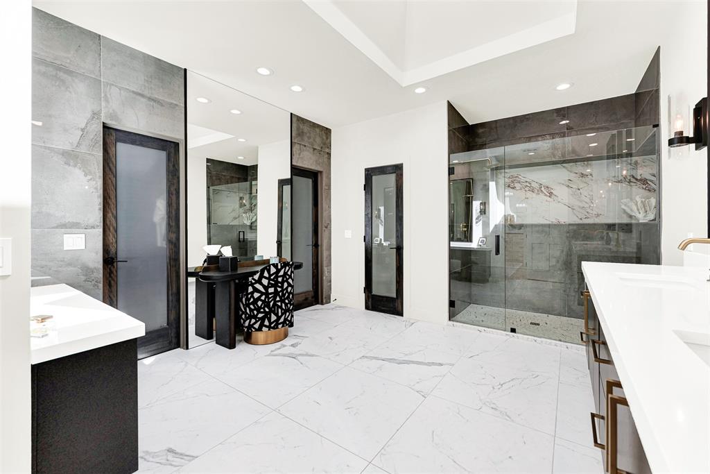 Willow Bend Lakes Ph Four - Residential