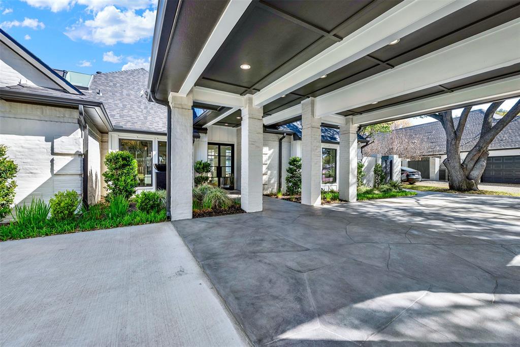 Willow Bend Lakes Ph Four - Residential