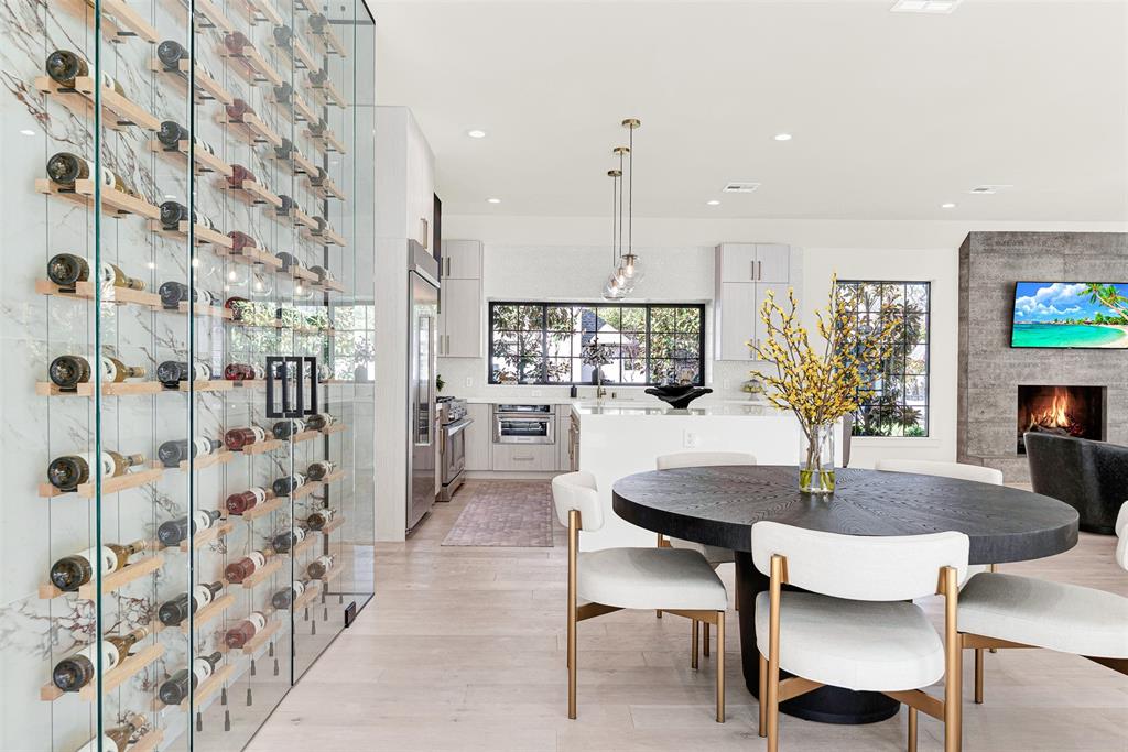 Willow Bend Lakes Ph Four - Residential