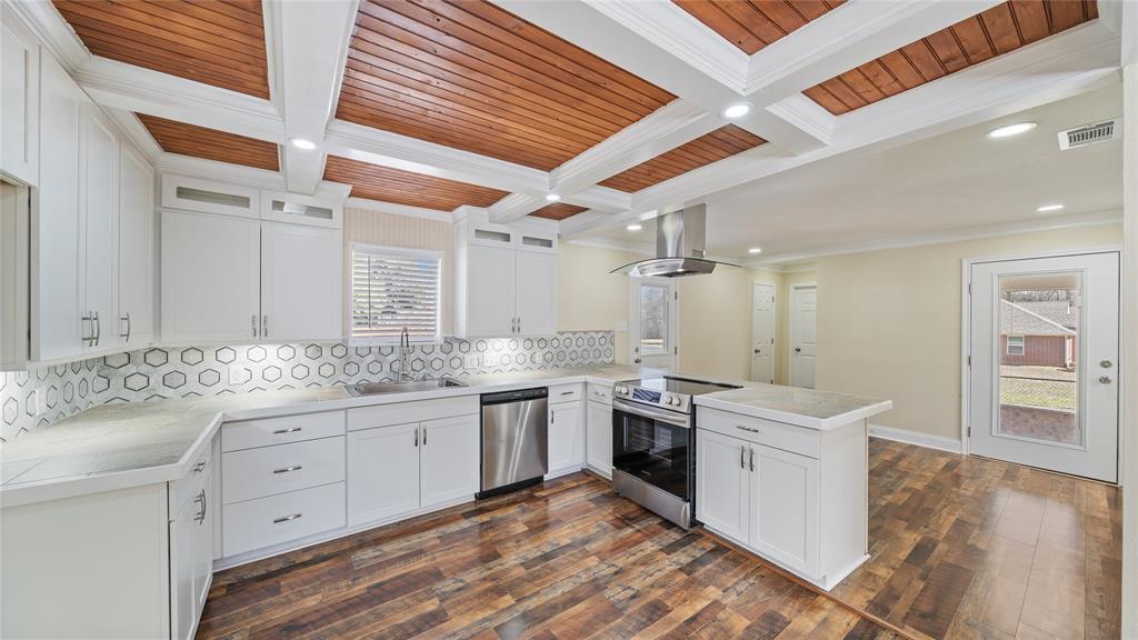 539 E Edmonson Avenue