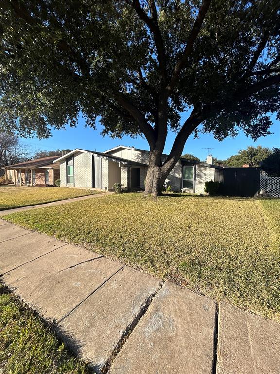 10305 Portrush Drive