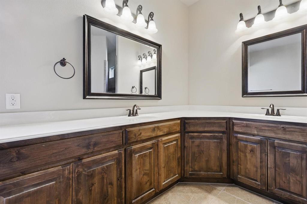 Country Lakes North Ph 2 - Residential Lease