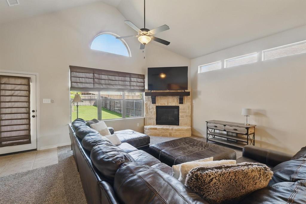 Country Lakes North Ph 2 - Residential Lease