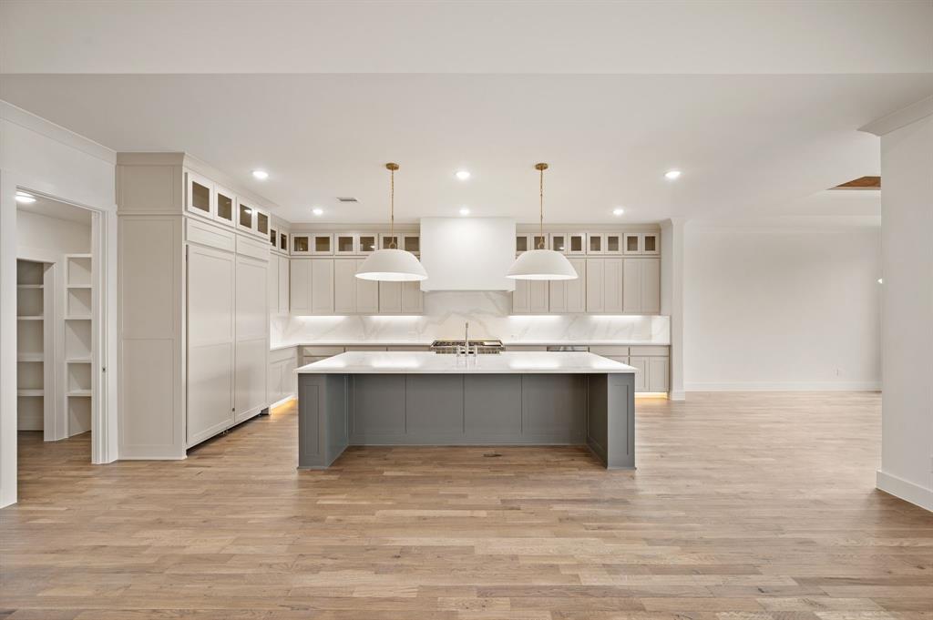 The Montclair - Residential