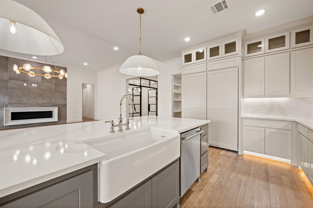 The Montclair - Residential