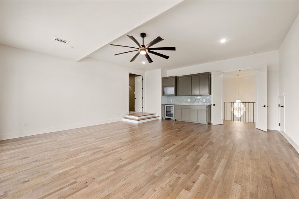 The Montclair - Residential