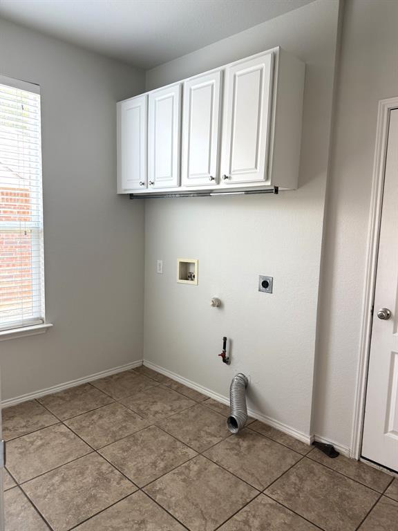 Meadow Oaks Ph II - Residential Lease