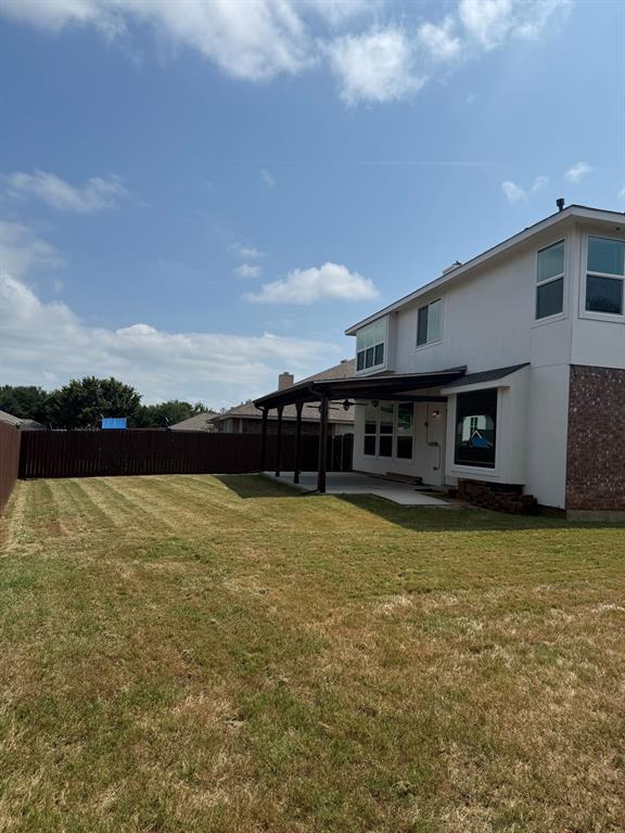 Meadow Oaks Ph II - Residential Lease