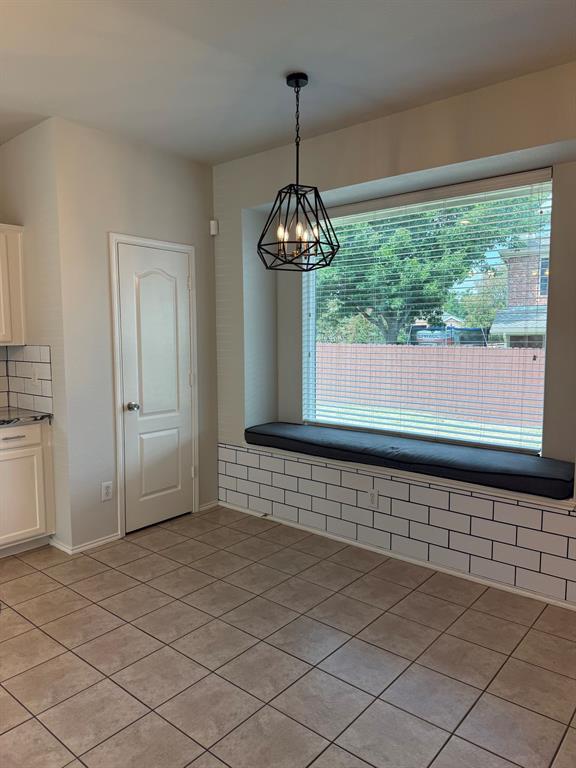 Meadow Oaks Ph II - Residential Lease