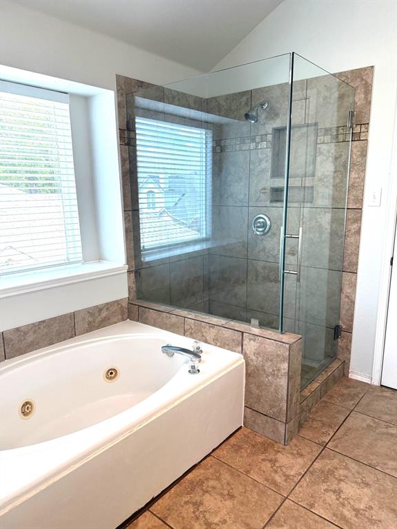 Meadow Oaks Ph II - Residential Lease