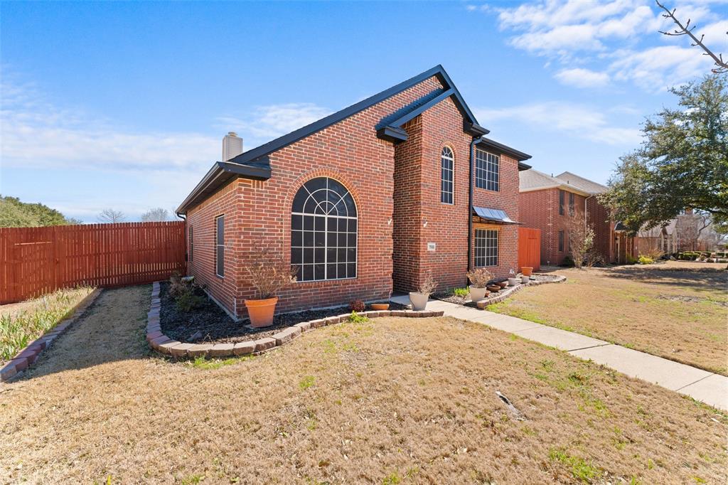 7022 Cottonwood Circle