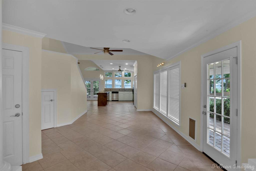 5337 S Lakeshore Drive