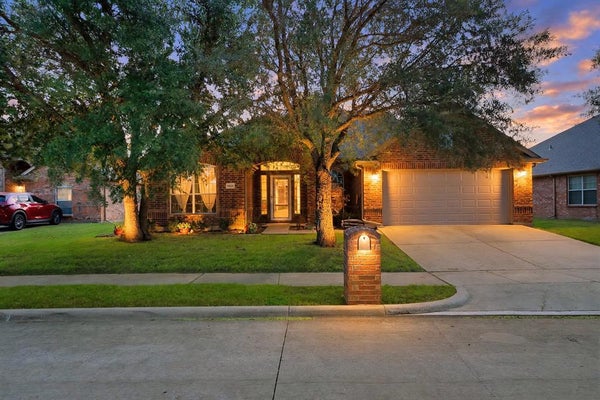 9809 HAVENWAY DR, ARGYLE, TX 76226 - Image 4624ea32002f2943a23baea8fdb80a7d/1433535512