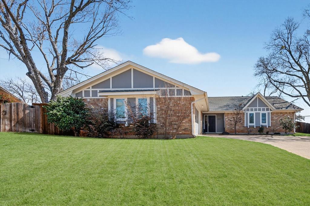 2215 Shady Meadow Court