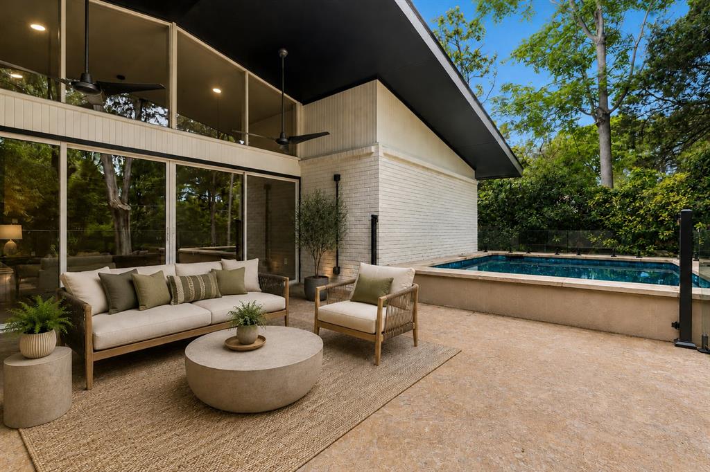 Hillcrest Homes 02 - Residential