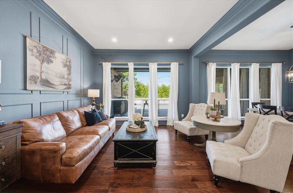 830 Parkwood Court